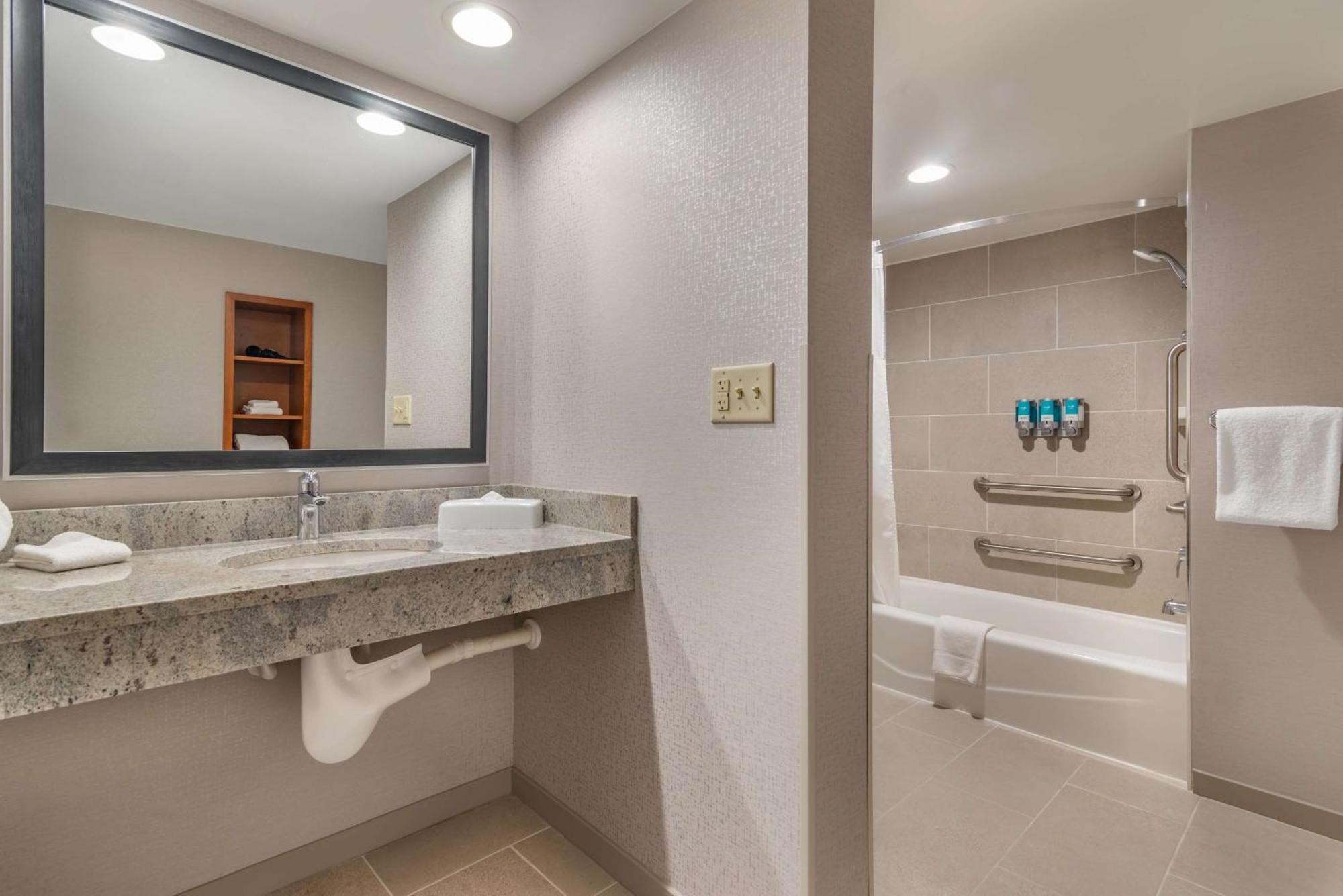 Drury Inn & Suites Atlanta Airport College Park Ngoại thất bức ảnh