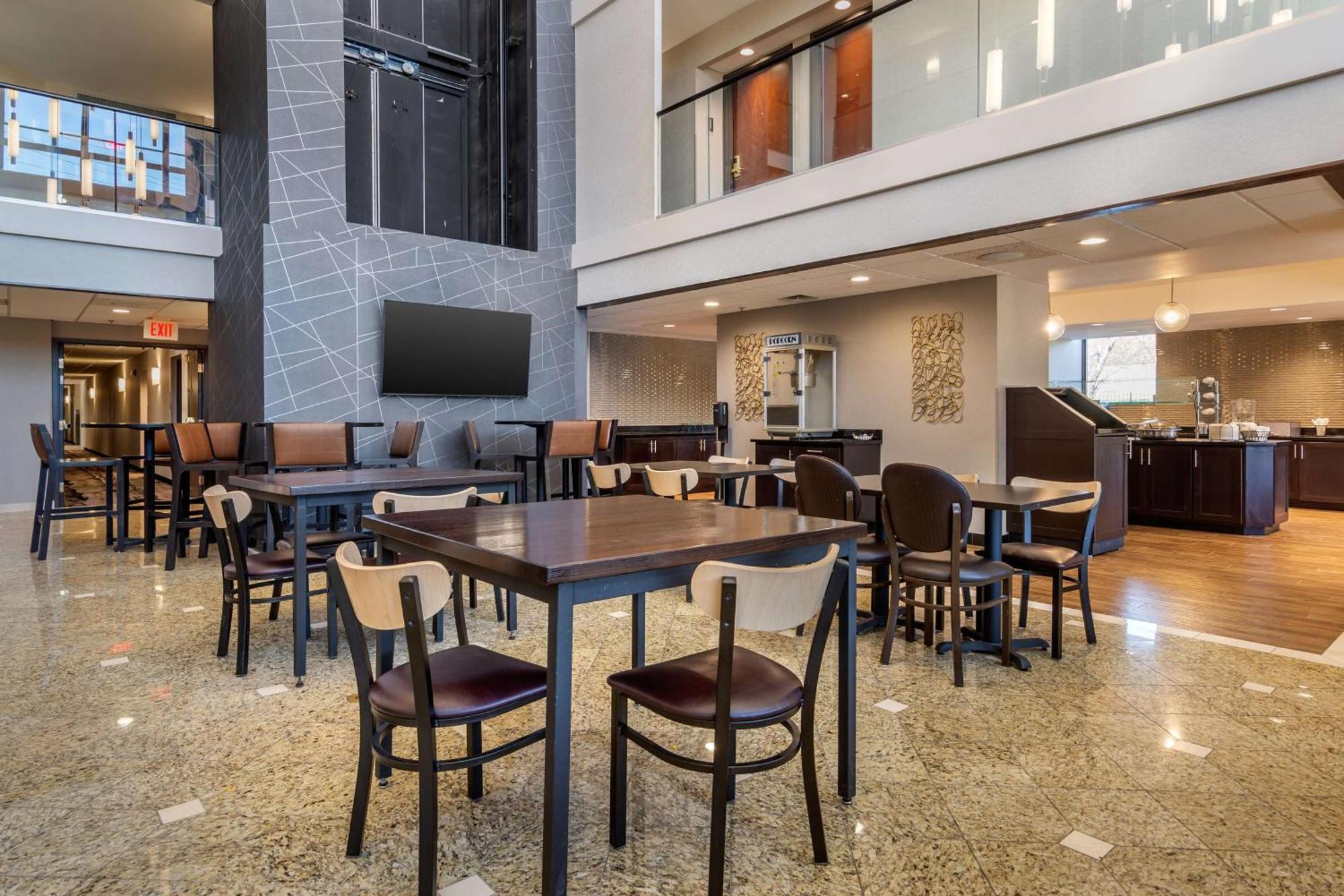 Drury Inn & Suites Atlanta Airport College Park Ngoại thất bức ảnh